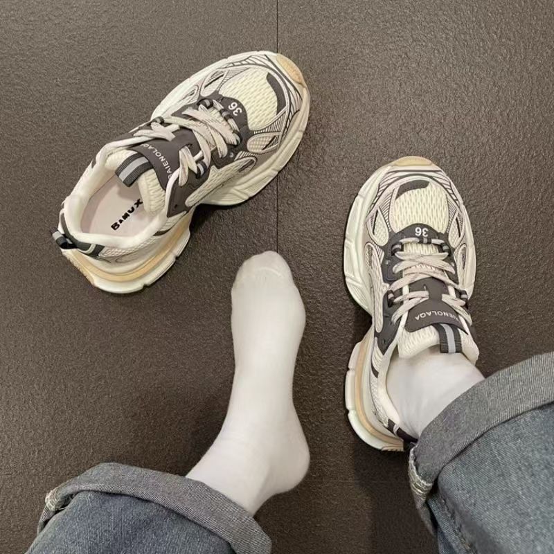 Damen Sportliche Comfort Sneakers mit atmungsaktiver Netzstruktur und dämpfender Sohle EB