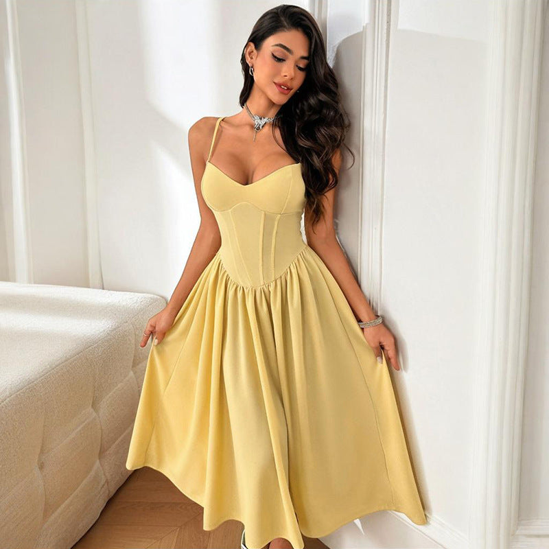 Damen elegantes Maxikleid mit taillierter Silhouette und feinen Trägern EB