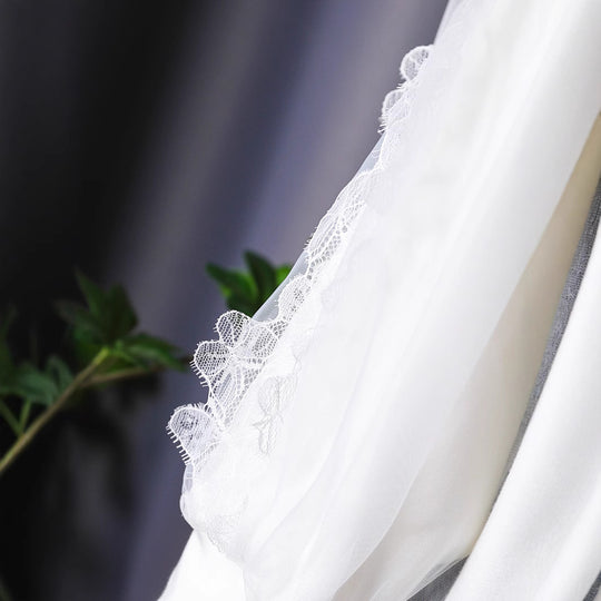 Mädchen elegante Bluse mit floralen Spitzenapplikationen EB
