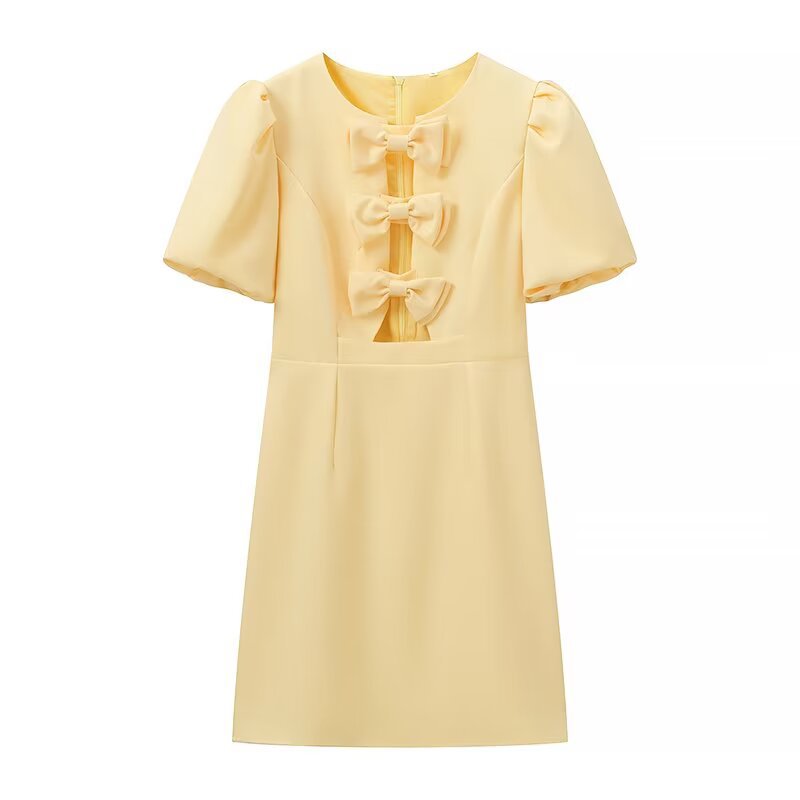 Damen Kleid mit verspieltem Rüschendesign und eleganten Schleifendetails EB