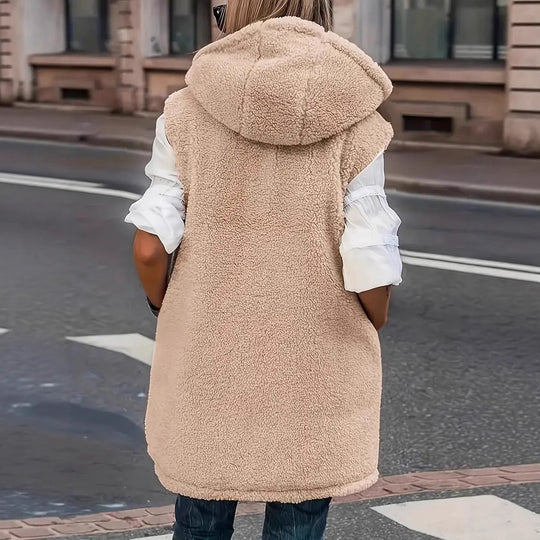 Damen Wattierte Kapuzenweste mit Teddyfutter und Seitentaschen EB
