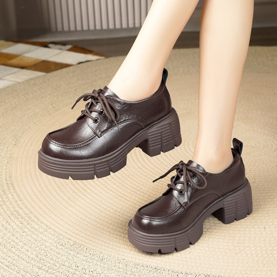 Damen Schnürstiefeletten mit robustem Blockabsatz und klassischem Design EB