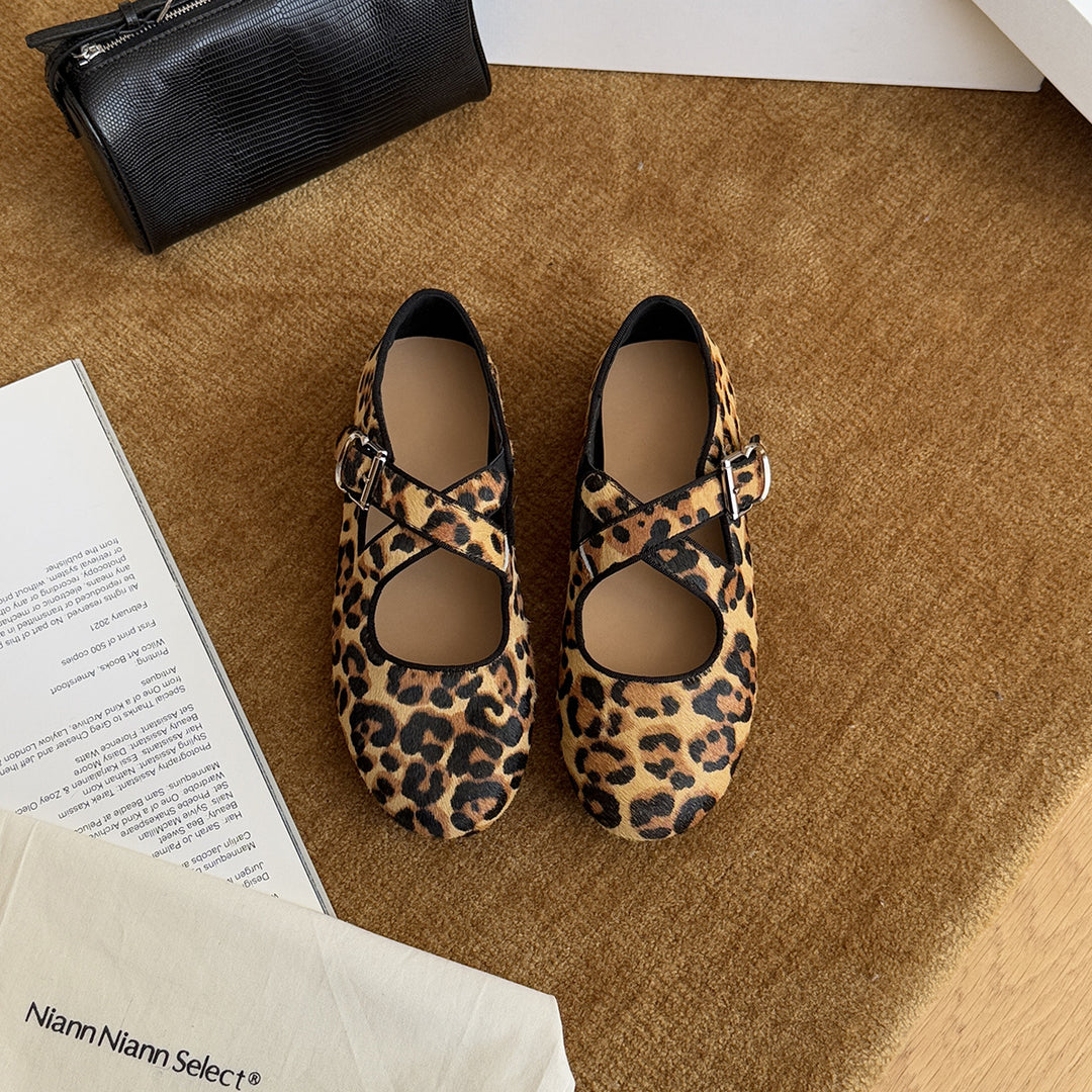 Damen Ballerinas mit modischem Leo-Muster und verstellbarem Riemchen EB