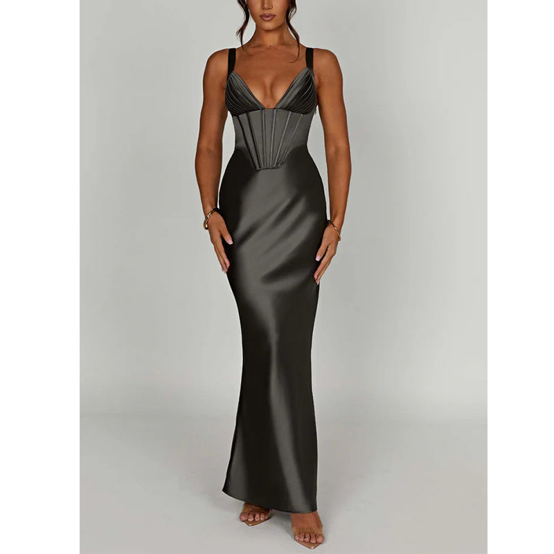 Damen Elegantes Abendkleid mit tailliertem Oberteil und schmalen Trägern EB