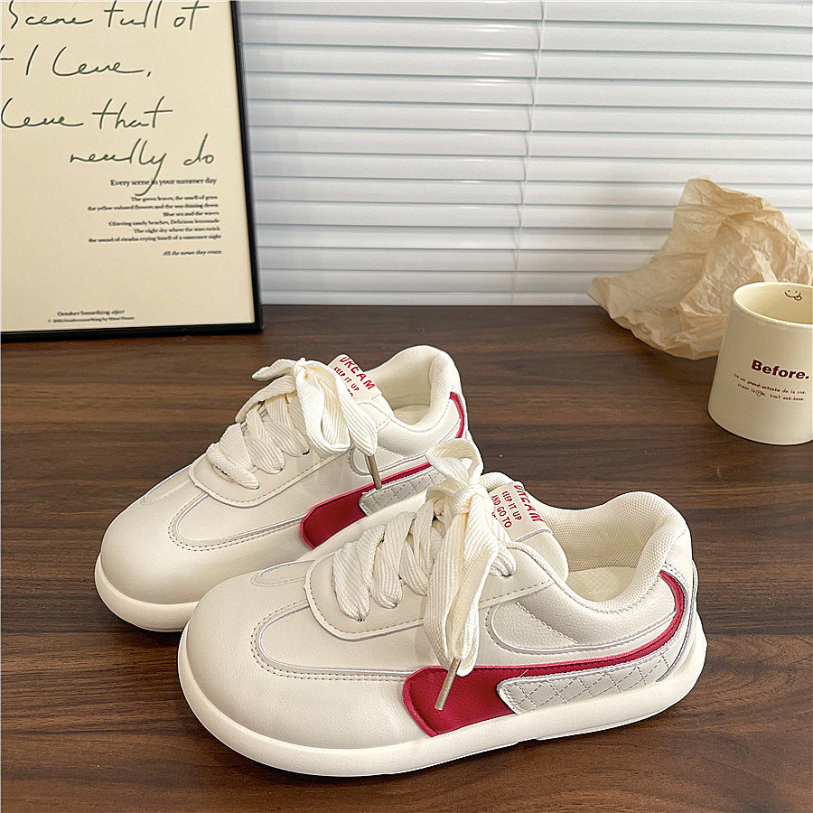 Damen Sneakers mit sportlichem Design und atmungsaktiven Einsätzen EB