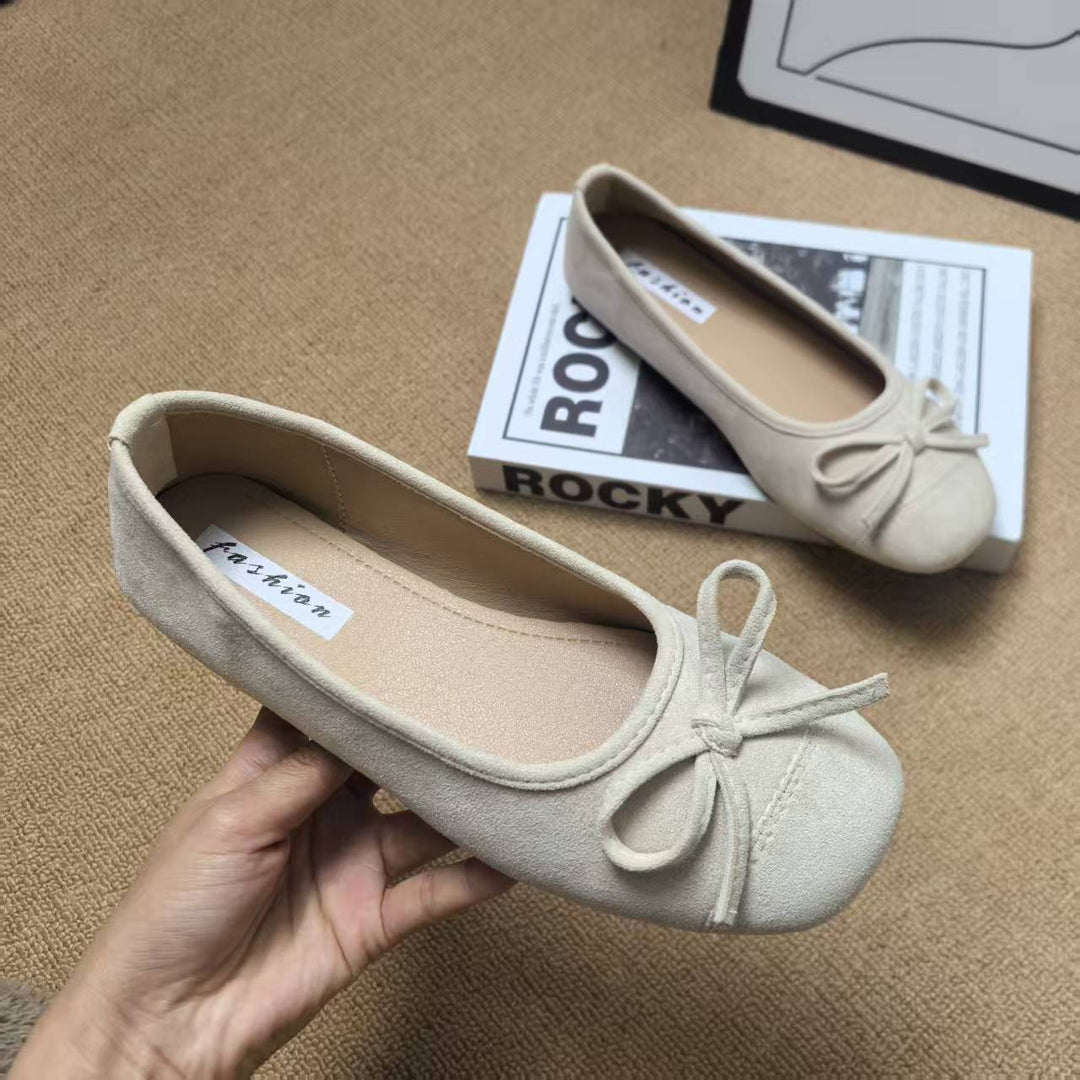 Damen Ballerinas mit elegantem Glanz und verspieltem Schleifendetail EB
