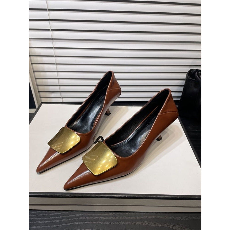 Damen spitze Stiletto-Pumps mit dekorativem Goldakzent EB