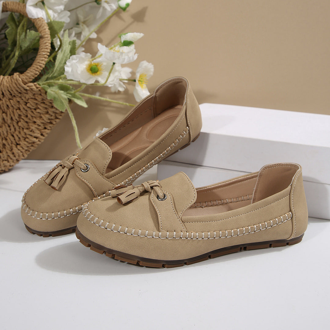 Damen  klassische Mokassin-Slipper mit Quasten, handgenähter Rahmennaht und rutschfester Gummisohle EB
