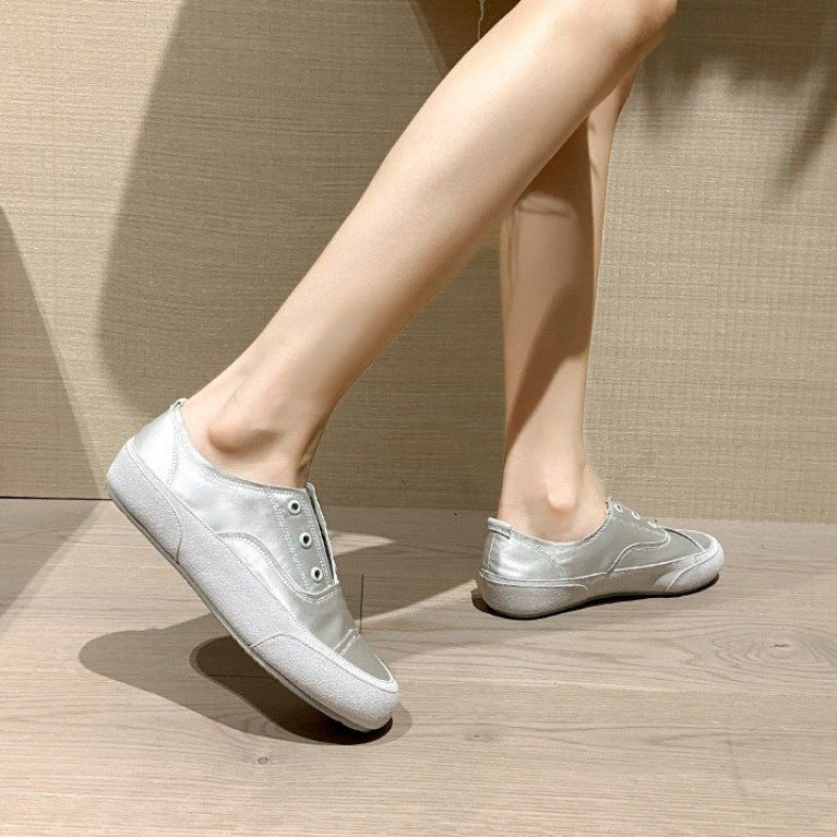 Damen bequeme Slip-On Sneakers mit luxuriösem Satin-Obermaterial EB