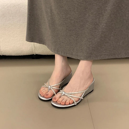 Damen Elegante Wedge-Sandalen mit funkelndem Riemendesign EB