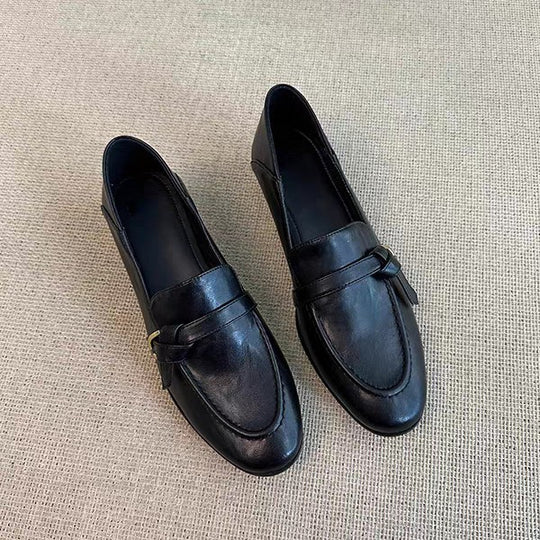 Damen elegante Mokassins aus hochwertigem Leder mit dekorativen Details EB