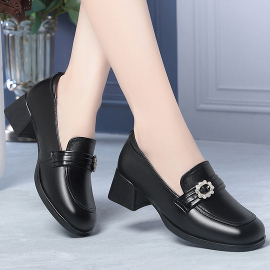 Damen Elegante Mokassins mit modischem Schmuckdetail und komfortablem Blockabsatz EB
