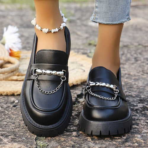 Damen Loafers mit dekorativer Kettenapplikation und robustem Profil EB