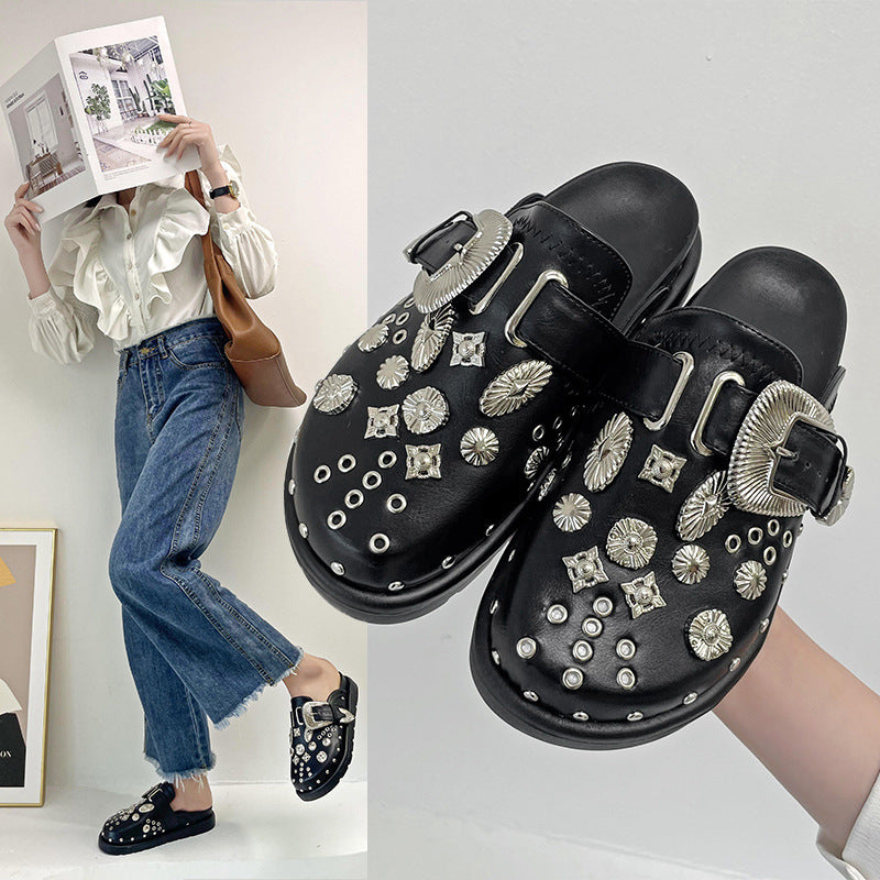 Damen Mokassins mit dekorativen metallic Applikationen EB