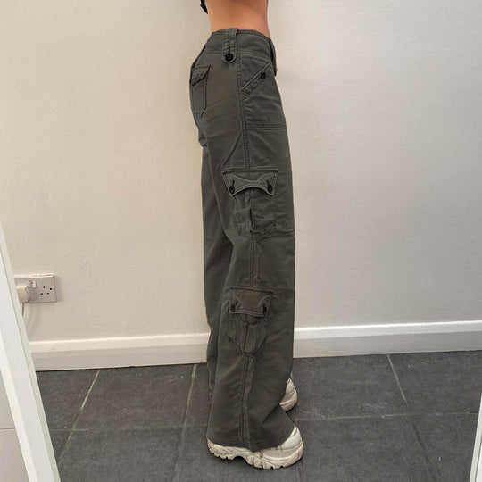Damen nan hohe Taille Cargo-Hose mit geradem Bein, mehrfachen Klappentaschen und markanten Knopfdetails EB