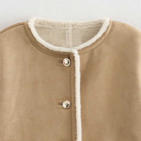 Damen Teddyjacke mit Button-Details und zwei aufgesetzten Taschen EB