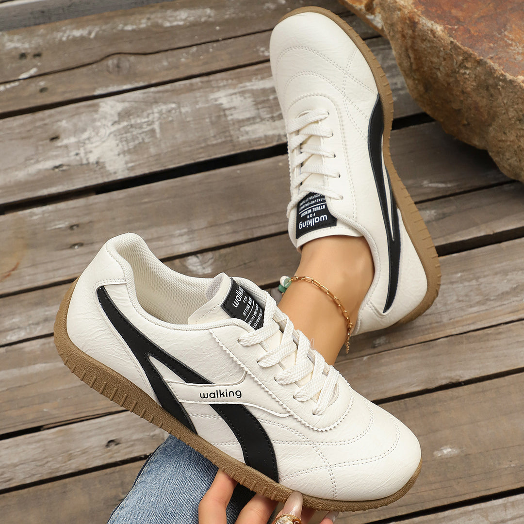 Damen Sneakers im klassisch-modernen Design mit atmungsaktiver Oberfläche EB