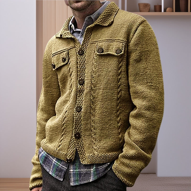 Herren Strickjacke mit Zopfmuster und praktischen Taschen EB