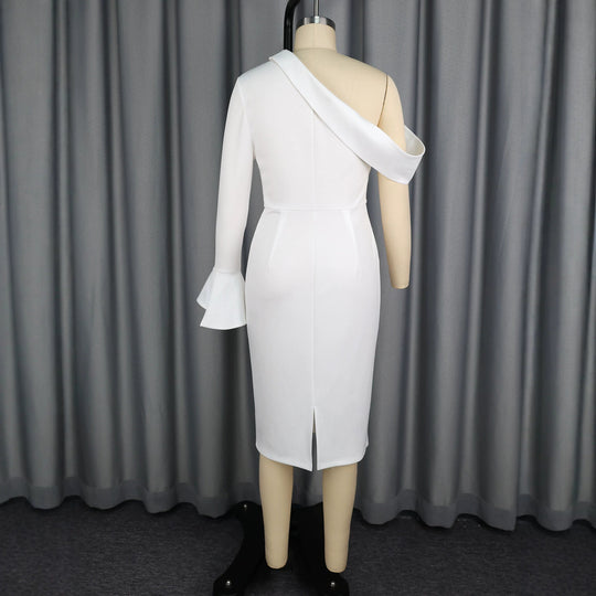 Damen elegantes One-Shoulder Kleid mit dekorativen Knopfdetails EB