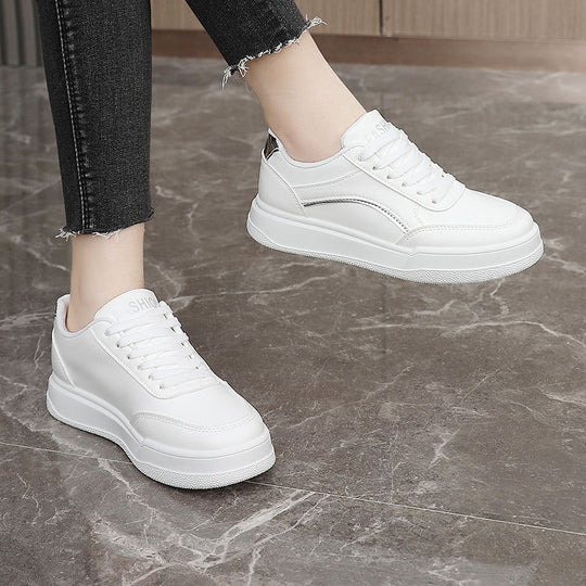 Damen Sneakers mit modischem Design und eleganten Akzenten EB