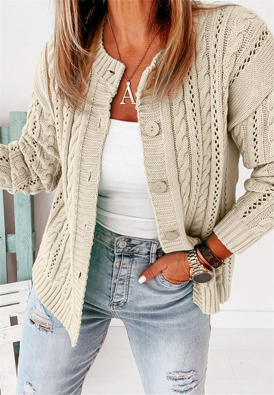 Damen modische Strickjacke mit Zopfdesign und großen Knöpfen EB