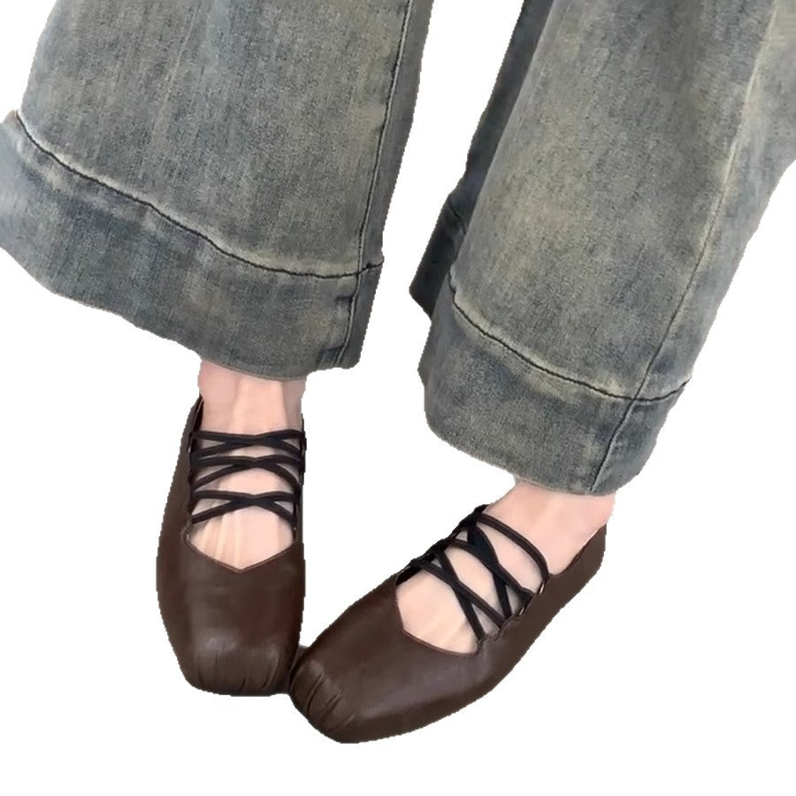 Damen Ballerina-Schuhe mit dekorativem Schnürdesign und hochwertiger Lederoberfläche EB