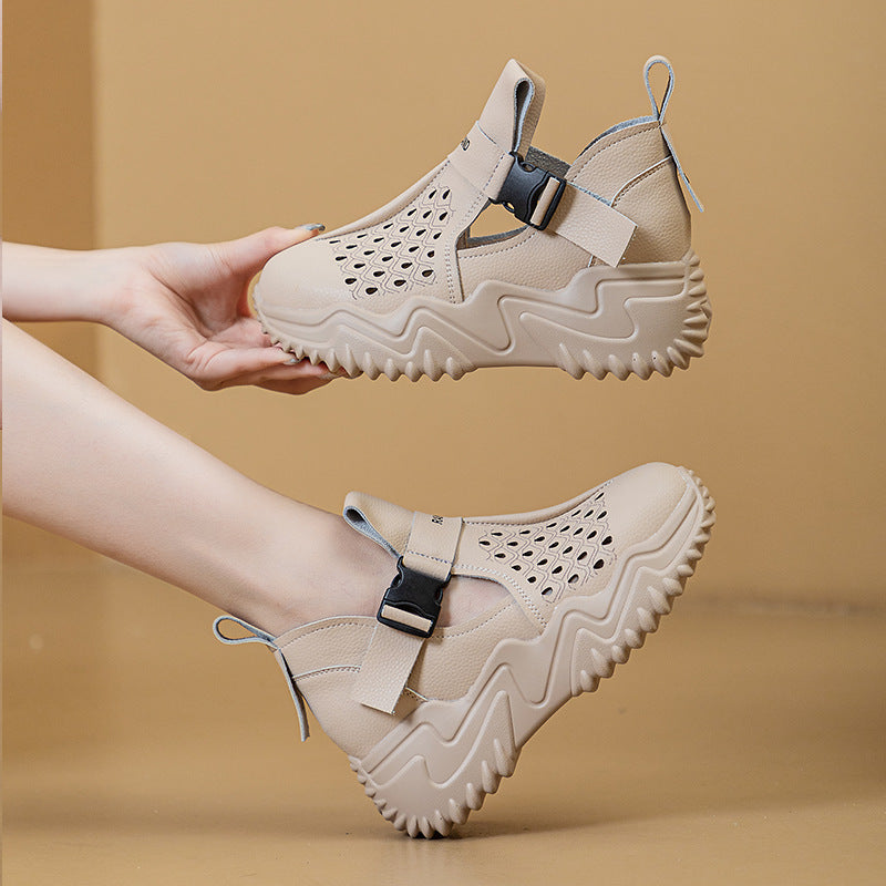 Damen Komfortable Sandalen mit luftigem Design und versenktem Riemen EB