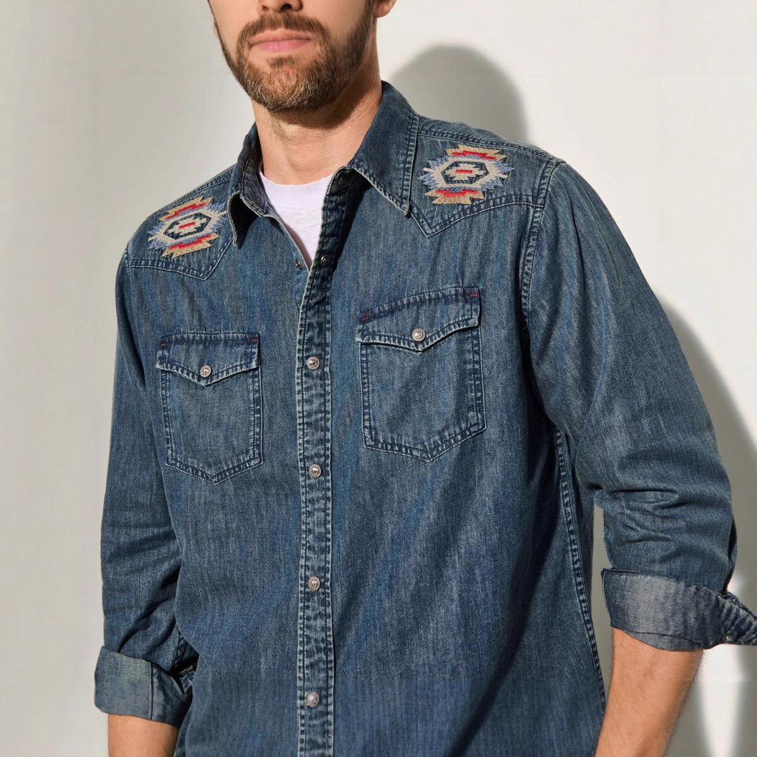 Herren Jeanshemden mit attraktivem Stickdesign EB