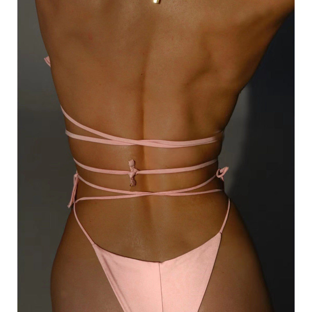 Damen Bikini mit floralen Verzierungen EB