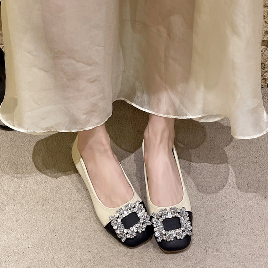 Damen Elegante Ballerinas mit funkelndem Schmuckdetail EB
