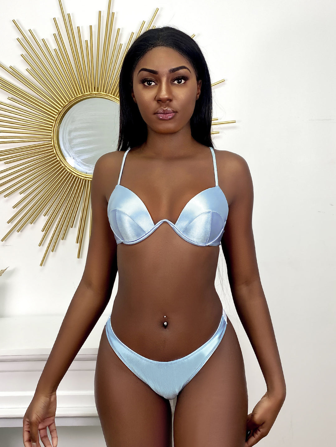 Damen Push-Up-Bikini mit glänzenden Cups EB