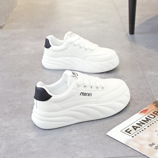 Damen Sneakers mit voluminöser Laufsohle und atmungsaktivem Obermaterial EB