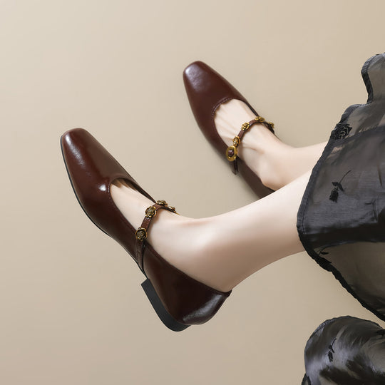 Damen elegante Ballerinas mit modischem Riemen und floralem Detail EB