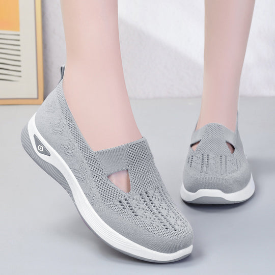 Damen Komfortable und luftige Slip-On Sneakers mit Strickoberfläche EB