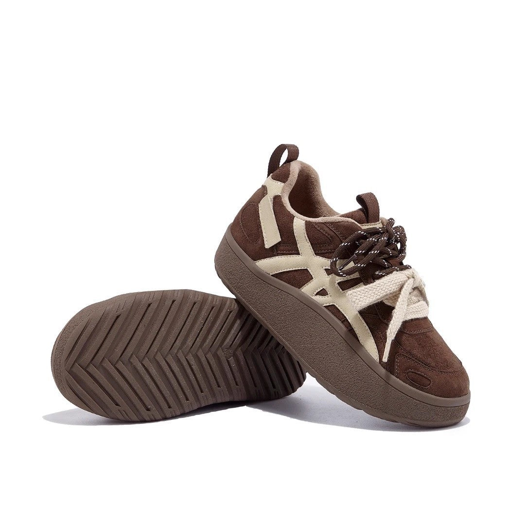 Damen Sportliche Sneakers mit hohem Plateau und modischem Schnürsystem EB