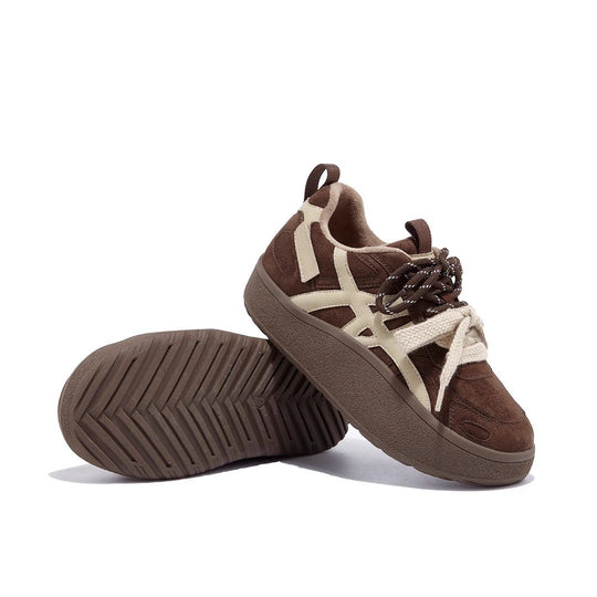 Damen Sportliche Sneakers mit hohem Plateau und modischem Schnürsystem EB