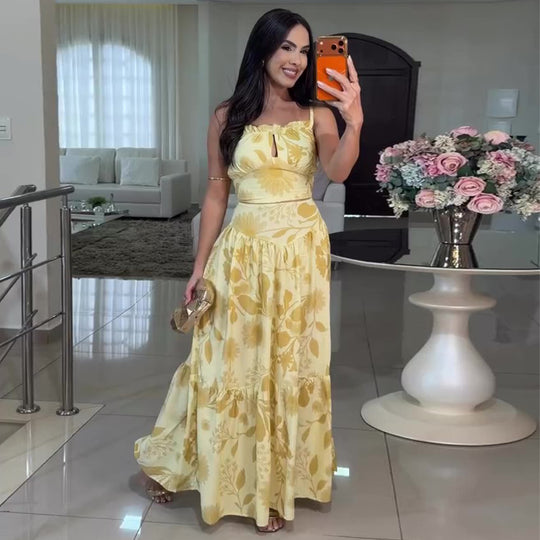 Damen Maxikleid mit floralem Design und luftiger Silhouette EB