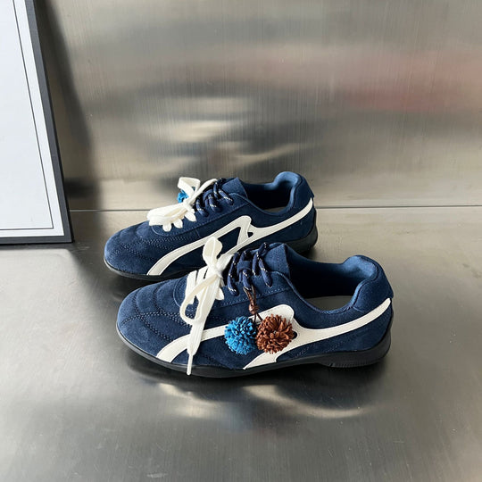Damen Sportliche Sneaker mit Premium Wildleder und innovativer Dämpfungstechnologie EB