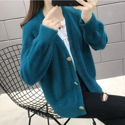 Damen Flauschige Strickjacke mit eleganten Knopfdetails EB