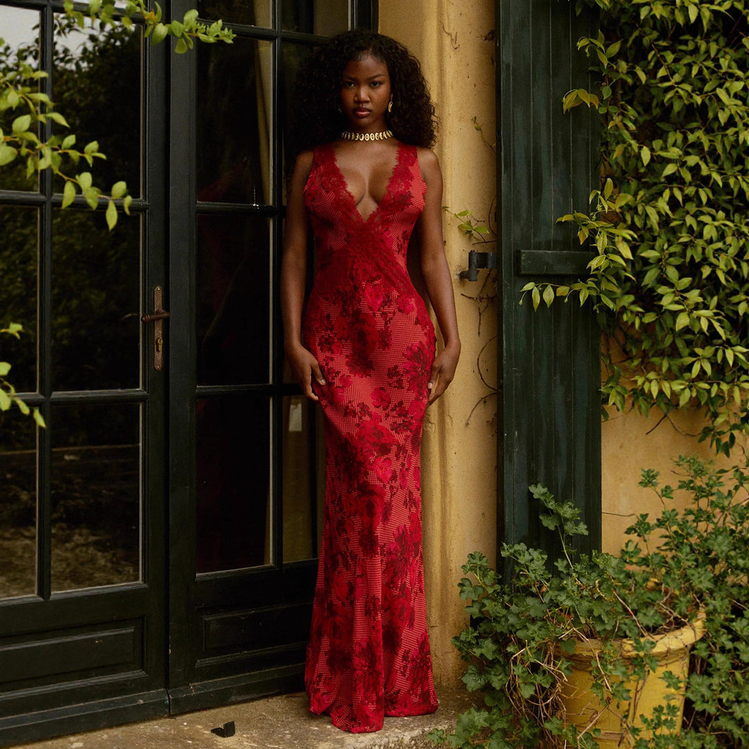 Damen nan figurbetontes Maxikleid im Meerjungfrauen-Schnitt mit tiefem V-Ausschnitt und floraler Spitzenapplikation EB