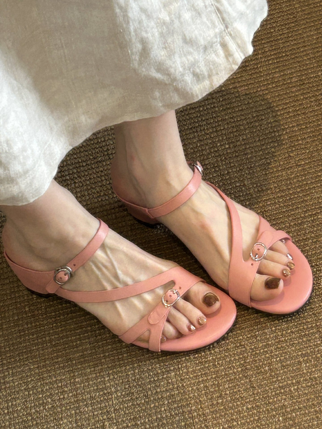 Damen Komfortable Riemchen-Sandalen mit verstellbarem Schnallenverschluss EB
