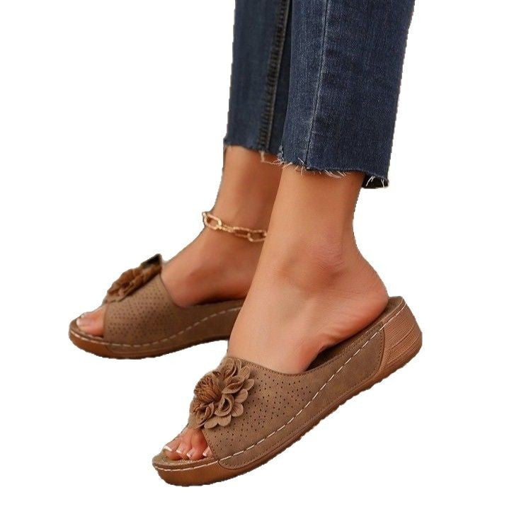 Damen Freizeit-Sandalen mit floralem Design EB
