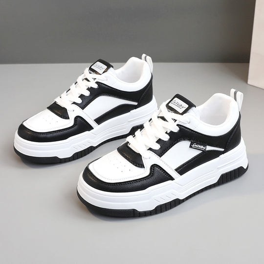 Damen Sportliche Sneakers mit verstärktem Sohlenprofil und atmungsaktiver Obermaterialstruktur EB