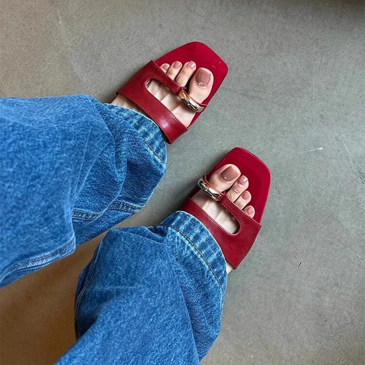 Damen Modische High-Chunky Sandalen mit Synthetik-Obermaterial EB
