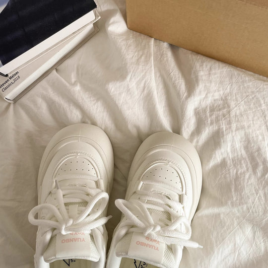 Damen Sportliche Sneakers mit übergroßem Sohlenprofil und atmungsaktiven Einsätzen EB