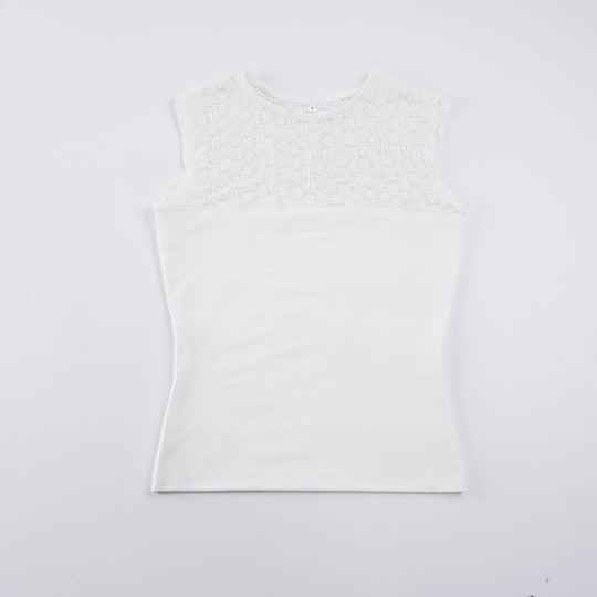 Damen Spitzen-Cami-Top mit stilvollem Design und feinen Akzenten EB