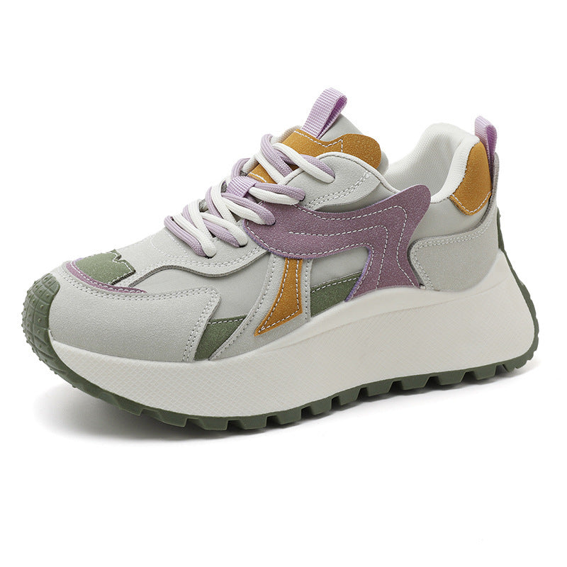 Damen Sportliche Plateau-Sneaker mit trendiger Farbgebung und dämpfender Sohle EB