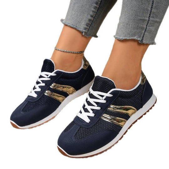 Damen Sportliche Sneaker mit atmungsaktiven Mesh-Einsätzen und modischem Metallic-Detail EB