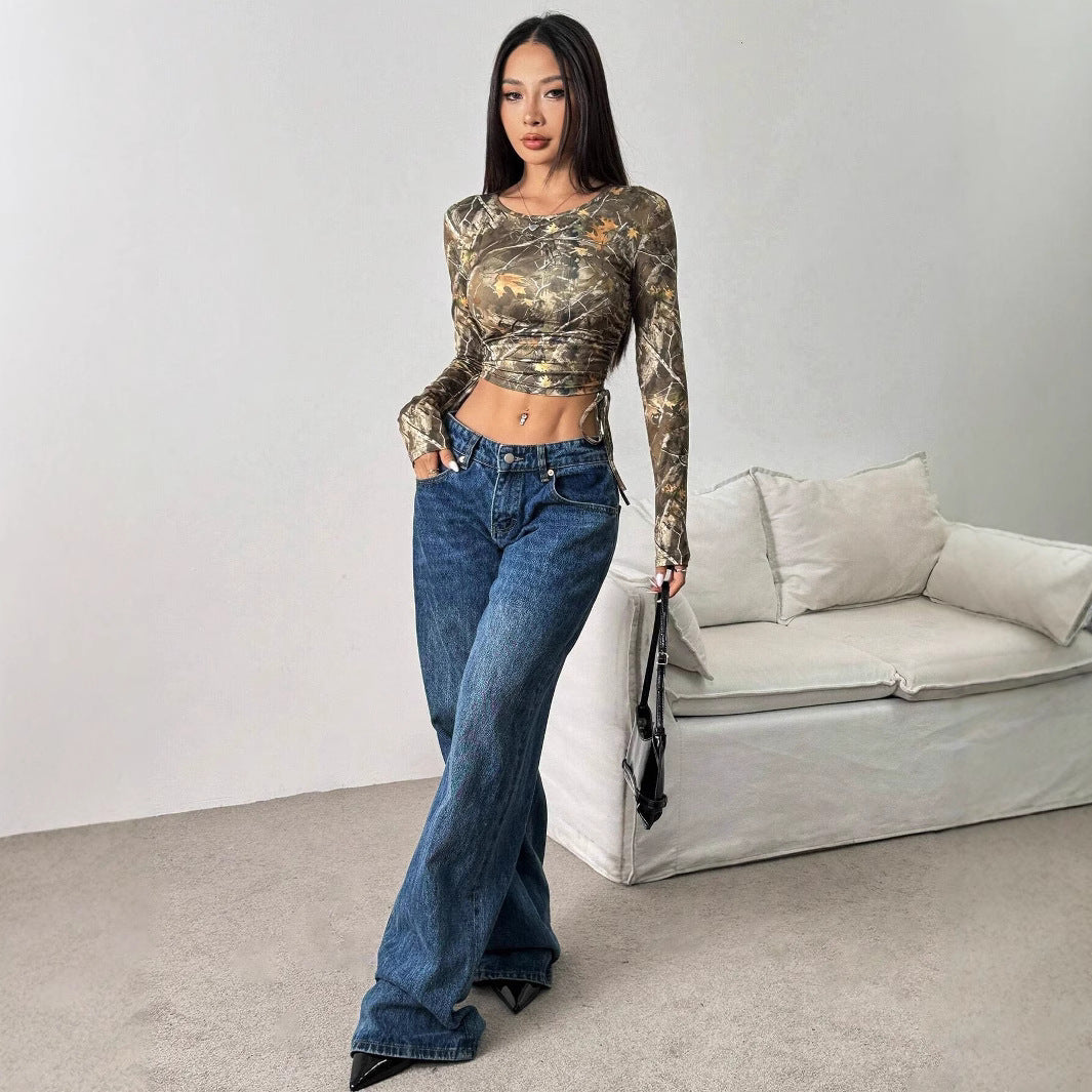 Damen Figurbetontes Langarmshirt mit Raffung und einzigartigem Camouflage-Design EB
