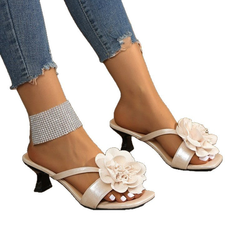 Damen Glamouröse Sandalen mit floralen Applikationen EB